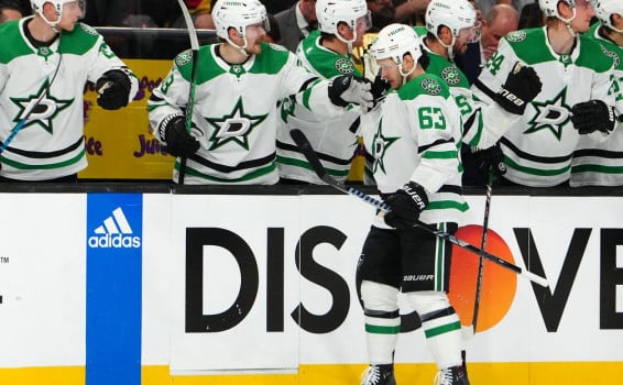Dallas Stars Defeat Vegas Golden Knights 4−2 in NHL Playoff Showdown, Series Tied at 2−2