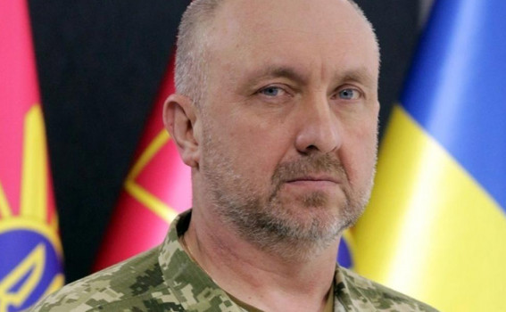 Russian Ministry Seeks Ukrainian Ground Forces Commander Pavlyuk, Zelensky, and Poroshenko Wanted