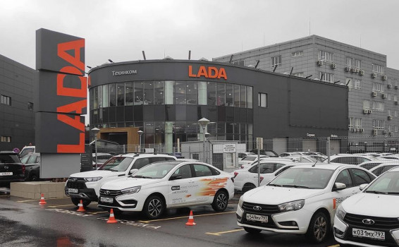 AvtoVAZ President Announces Less Than 3% Price Increase for Lada Cars in May
