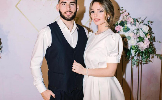 Match TV Presenter Yana Romashkina Expecting First Child with Footballer Husband Nair Tiknizyan