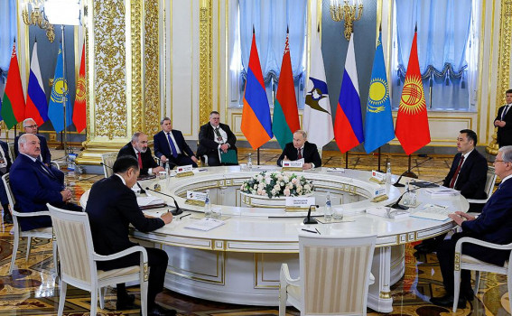 Eurasian Economic Union Resilient Amid Sanctions, Putin Says at Summit