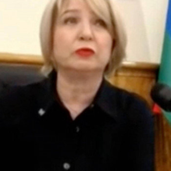 Russian Deputy’s Mic Mishap: Insults Caught on Video